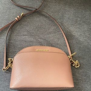 Michael Kors Jet Set Travel Dome Cross Body Purse